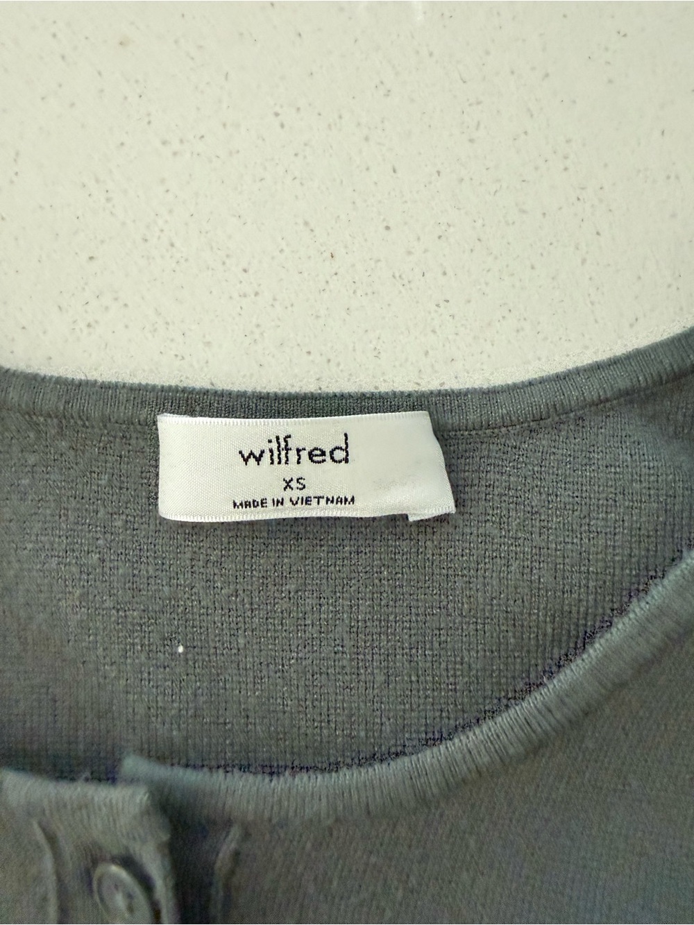 Aritzia golightly cardigan - Picture 3 of 3